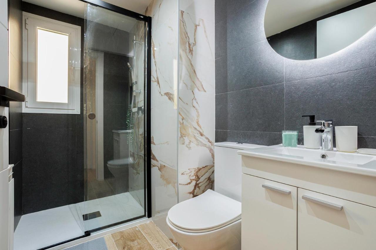 Genesis Apartment In Madrid Exteriör bild